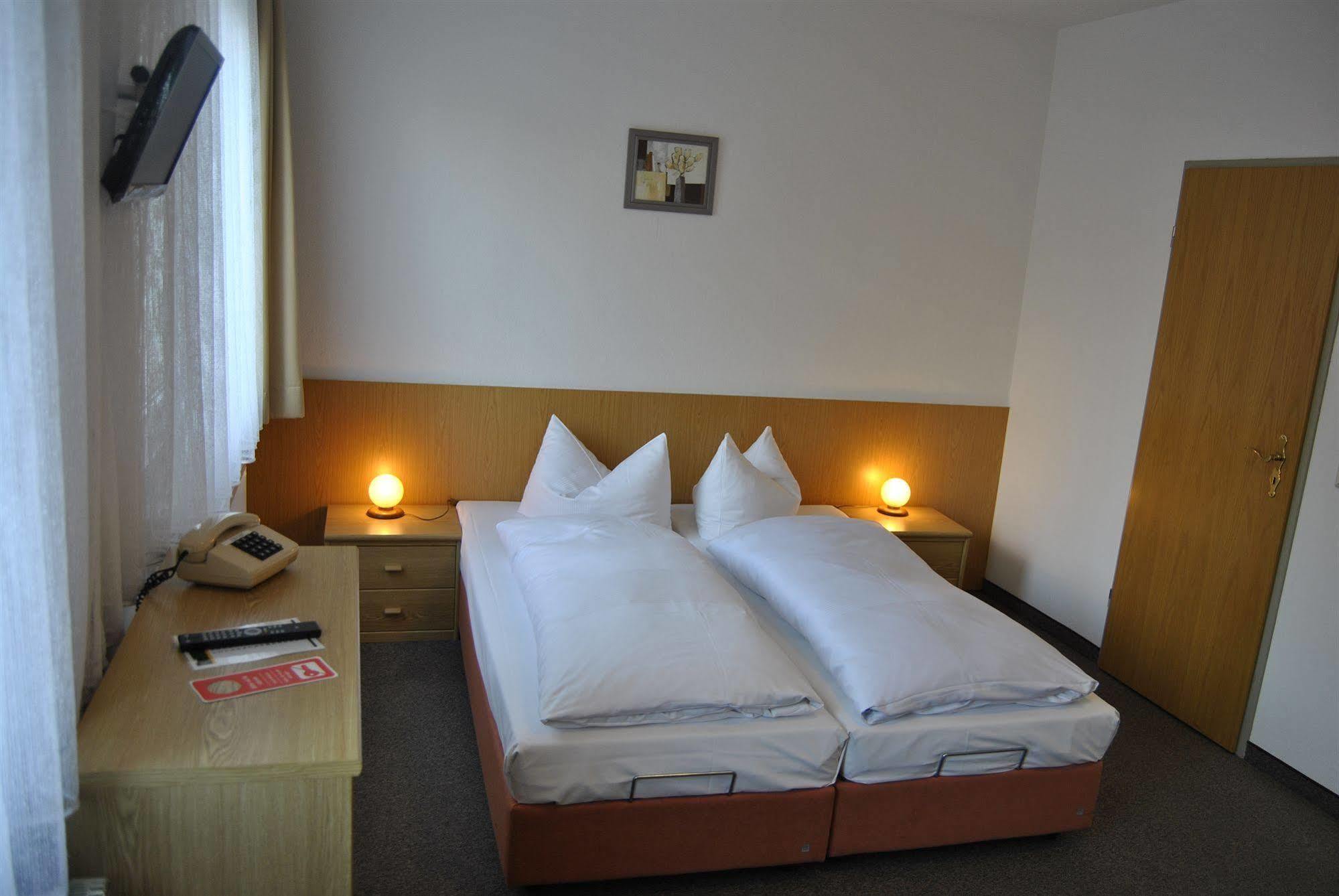 Hotel Heidenschanze Dresden Exterior photo